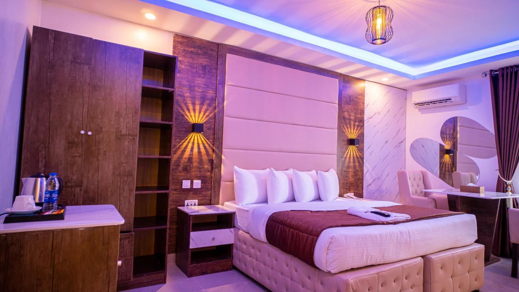 Presken Hotels Ikoyi Лагос Екстериор снимка