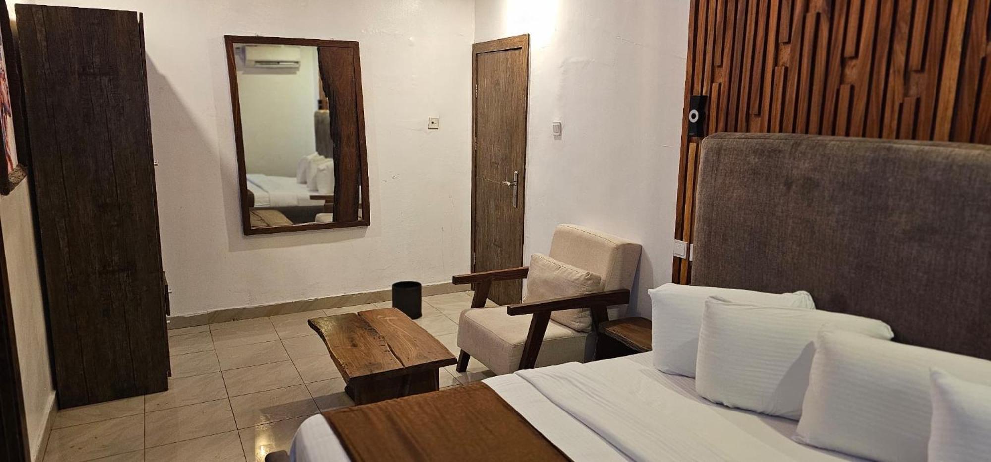 Presken Hotels Ikoyi Лагос Екстериор снимка